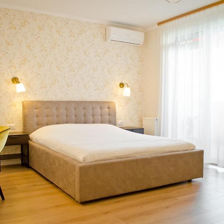 Amber Studio Oradea Apartment Exterior photo