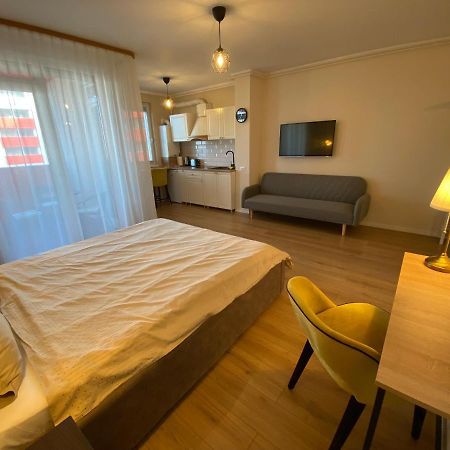 Amber Studio Oradea Apartment Exterior photo