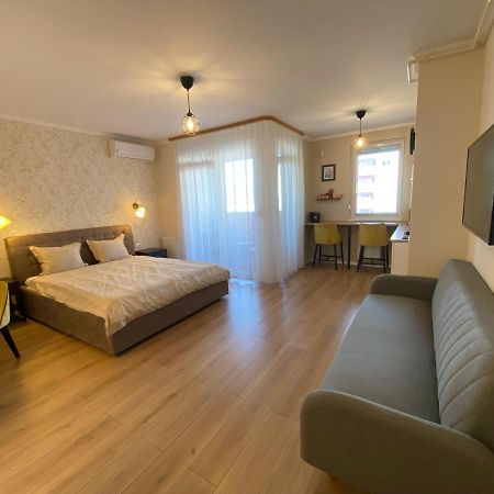 Amber Studio Oradea Apartment Exterior photo