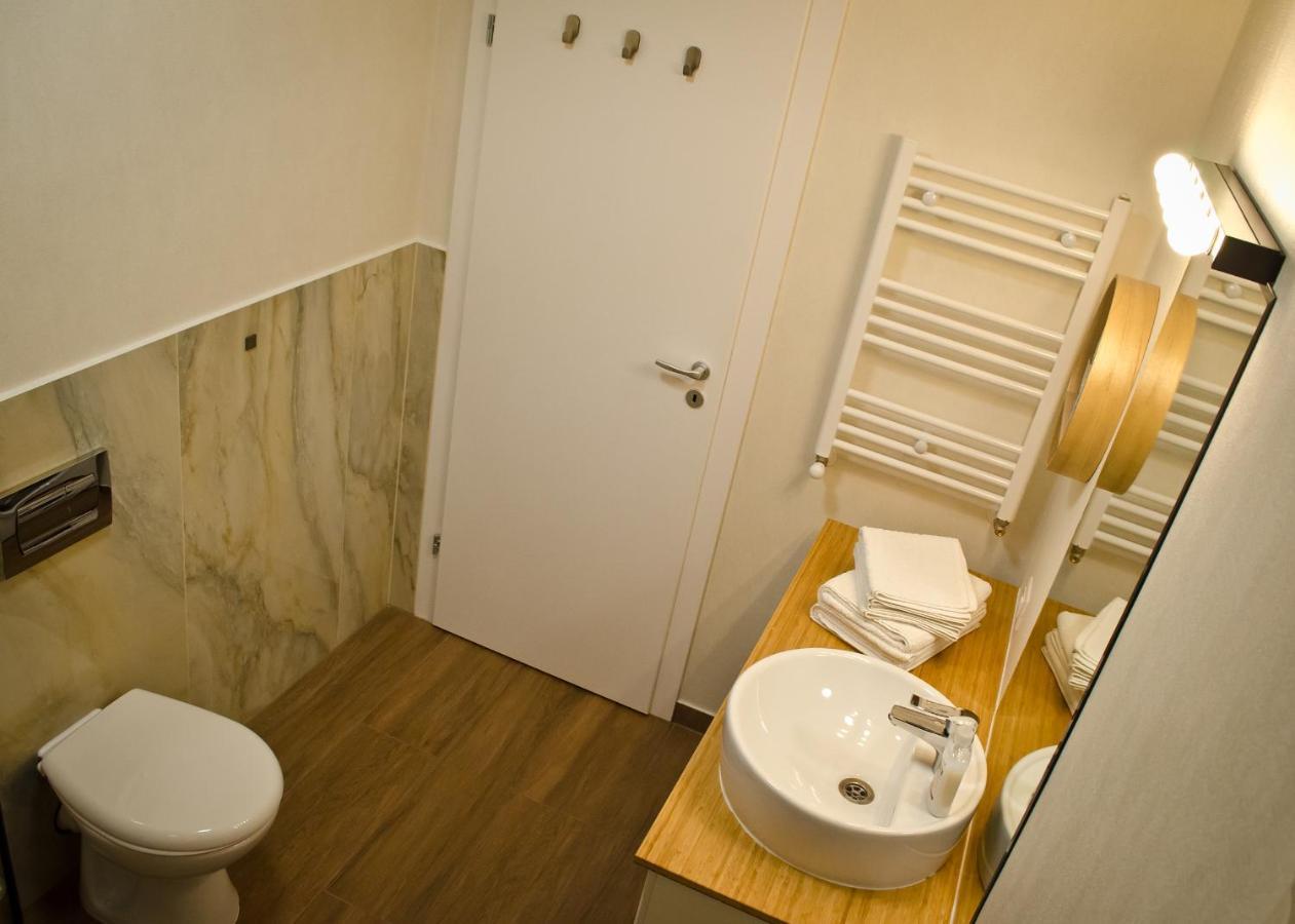 Amber Studio Oradea Apartment Exterior photo